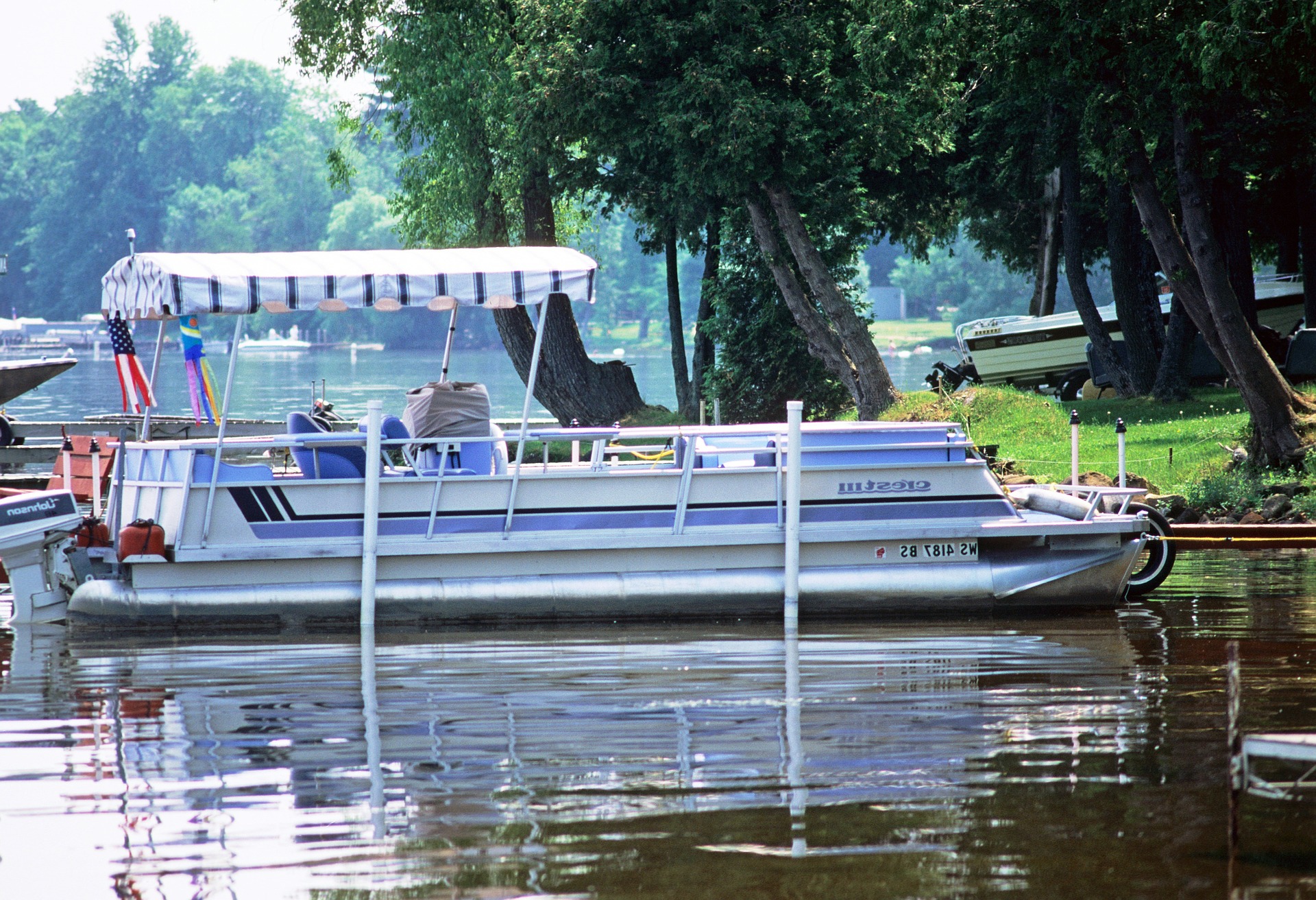 19 Fun And Unique Things To Do On A Boat Anchors Up Carolina